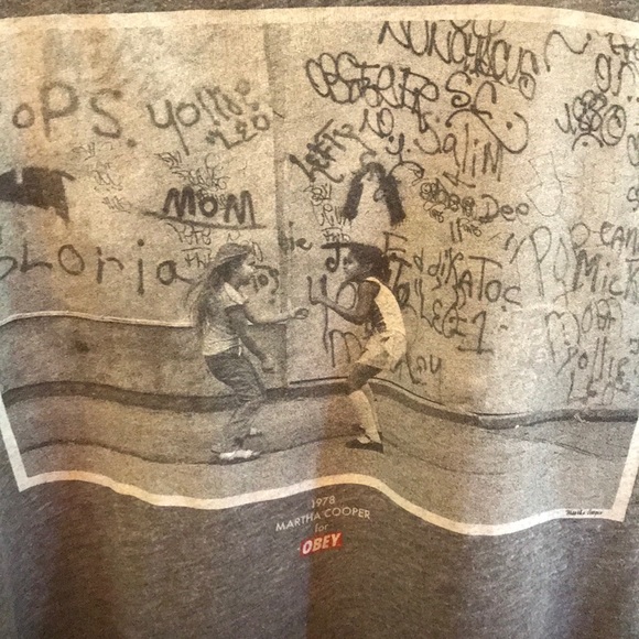 OBEY GRAY FASHION TANK. Size Med. - Picture 2 of 4